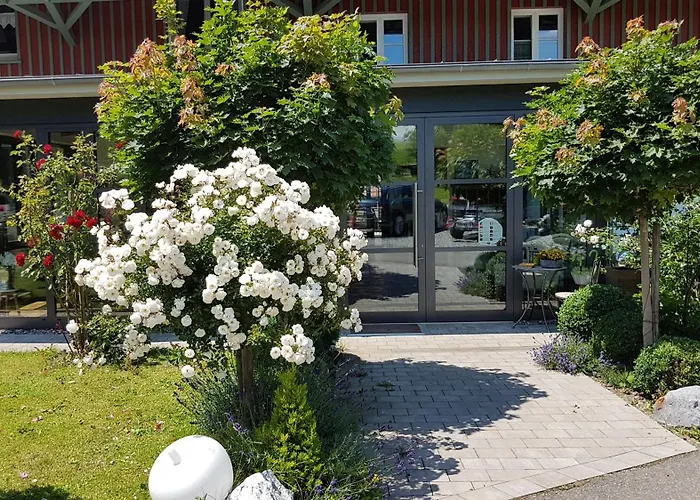 Landgut Apfelrose